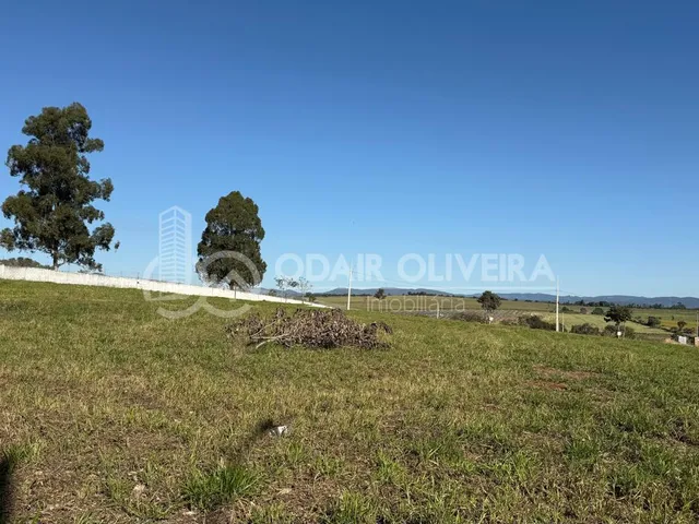 Imagem 2: Lote de 1.000M a Venda no Condominio Granville, Passos - Mg