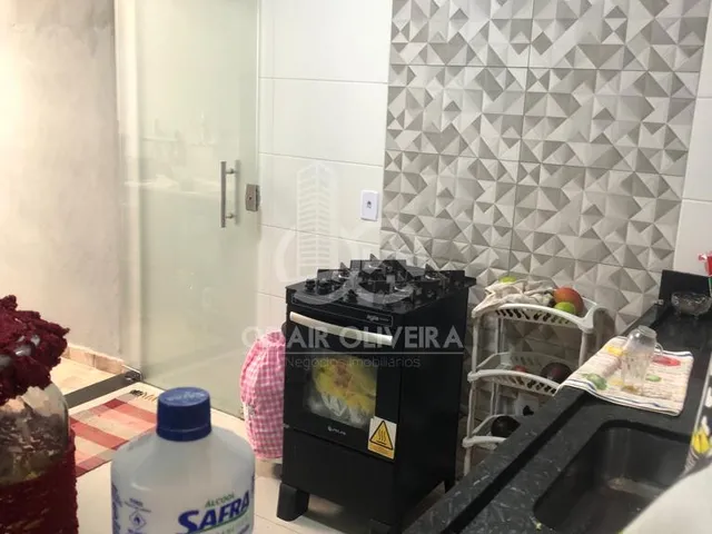 Imagem 7: Casa a Venda com Cozinha Externa no Bairro santa Luzia, Passos - Mg