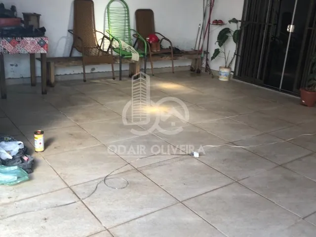 Imagem 8: Casa a Venda com Cozinha Externa no Bairro santa Luzia, Passos - Mg