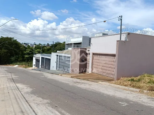 Imagem 2: Lote Plano a Venda de 300M no Recanto do Bosque , Passos - Mg