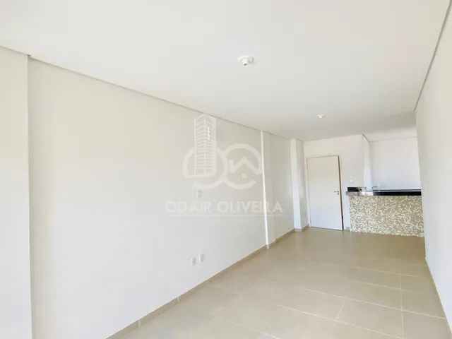Imagem 8: Apartamento Novo no Centro da Cidade, 2 Quartos Mais 1 Suíte