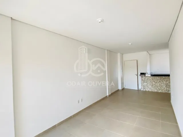 Imagem 10: Apartamento Novo no Centro da Cidade, 2 Quartos Mais 1 Suíte