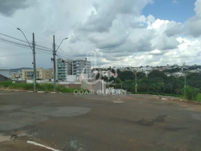 Imagem 4: Terreno de Esquina com 300M À Venda, Vila Rica, Passos - Mg