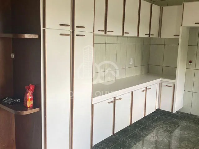 Imagem 8: Casa a Venda com 2 Dormitorios e Suíte com Banheira - Muarama - Passos - Mg