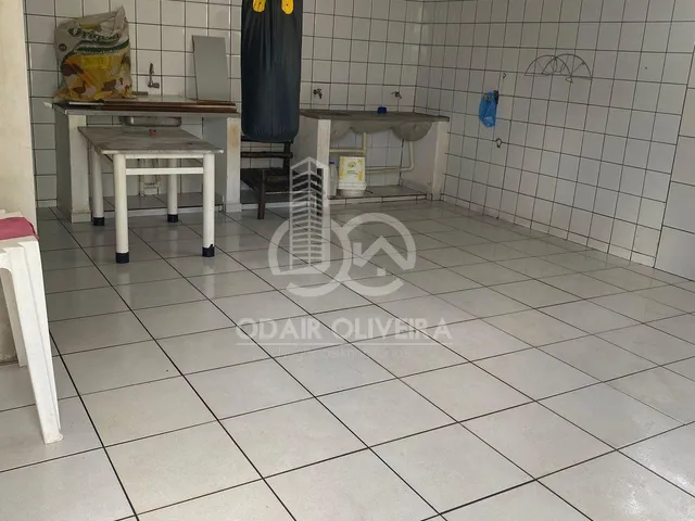 Imagem 7: Casa a Venda com 2 Dormitorios e Suíte com Banheira - Muarama - Passos - Mg