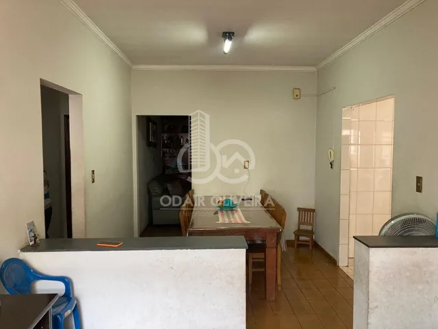 Imagem 4: Casa com Três Quartos, no Bairro Bela Vista, Passos - Mg