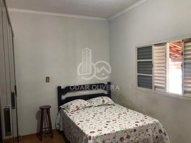 Imagem 7: Casa com Três Quartos, no Bairro Bela Vista, Passos - Mg