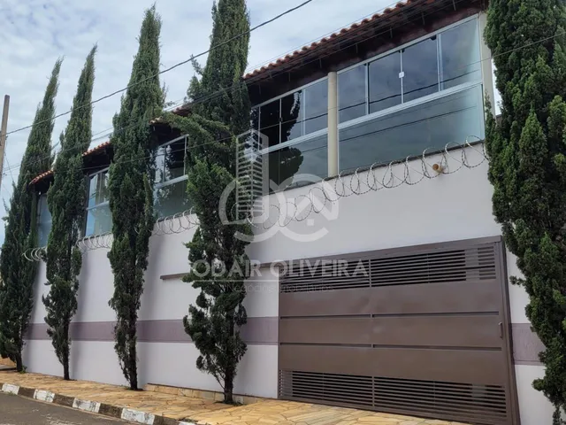 Imagem: Casa 3 Quartos, Incluindo Suíte com Closet
