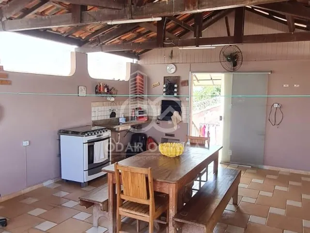 Imagem 9: Casa a Venda com 4 Qaurtos, Suite, 3 Salas. Vila Rica, Passos - Mg