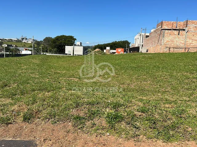 Imagem: Terreno a Venda de 390M no Condomínio Libano