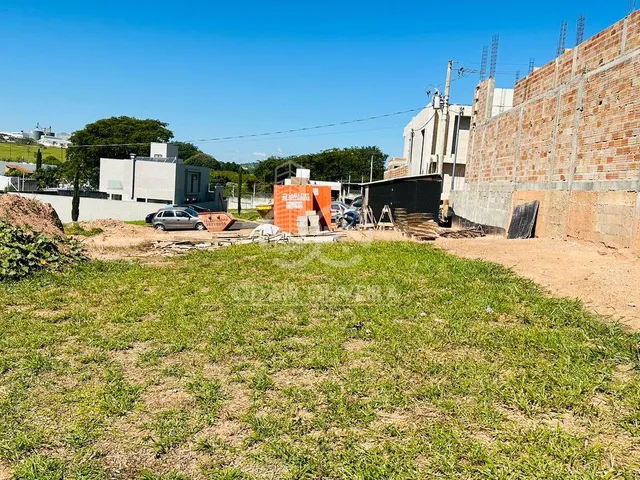 Imagem: Terreno a Venda de 390M no Condomínio Libano