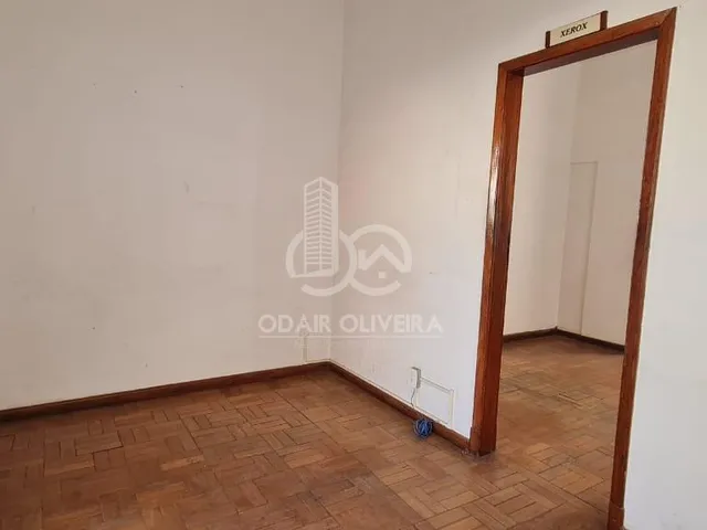Imagem 16: Casa Grande no Centro de Passos Venda Locação - Centro, Passos - Mg