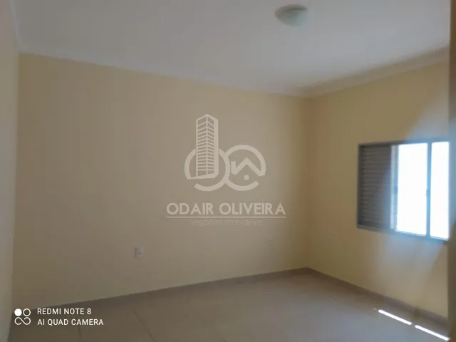 Imagem 6: Casa com 3 Dormitórios Sendo 1 Suíte a Venda no Bairro Nova Suiça, Passos - Mg