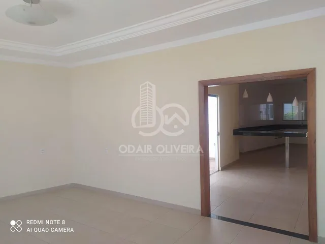 Imagem 12: Casa com 3 Dormitórios Sendo 1 Suíte a Venda no Bairro Nova Suiça, Passos - Mg