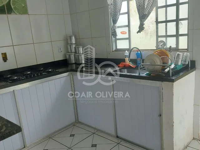 Imagem 7: Casa com 3 Quartos Sendo 1 Suíte a Venda no Bairro Cohab Iv, Passos - Mg