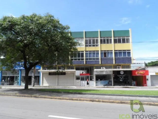 Imagem: Amplo Apartamento de 2 Quartos para Alugar