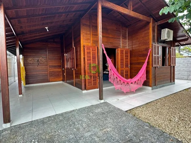 Imagem: Casa À Venda na Praia do Sonho em Palhoça-Sc
