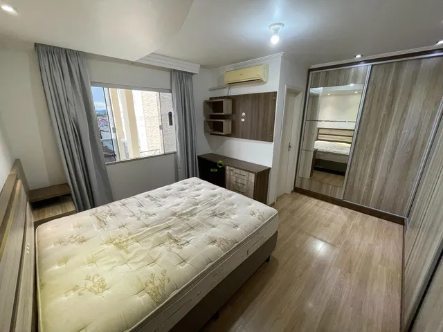 Imagem 7: Otima Casa Semi Mobiliada para Alugar de 3 Dormitórios 2 Vagas de Garagem em São José