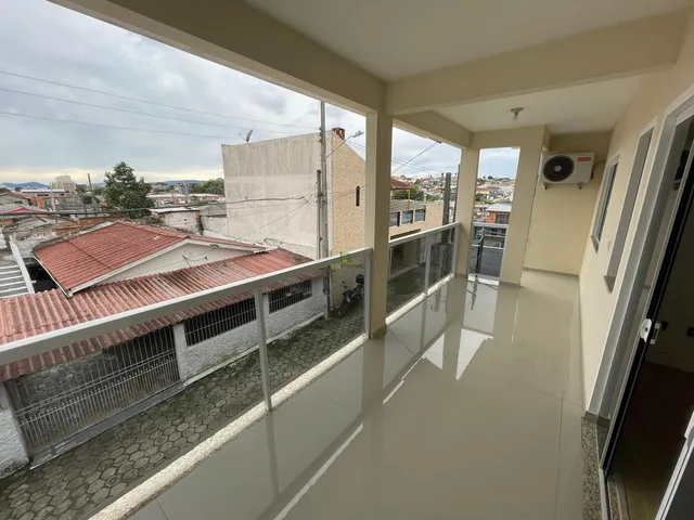 Imagem 3: Otima Casa Semi Mobiliada para Alugar de 3 Dormitórios 2 Vagas de Garagem em São José