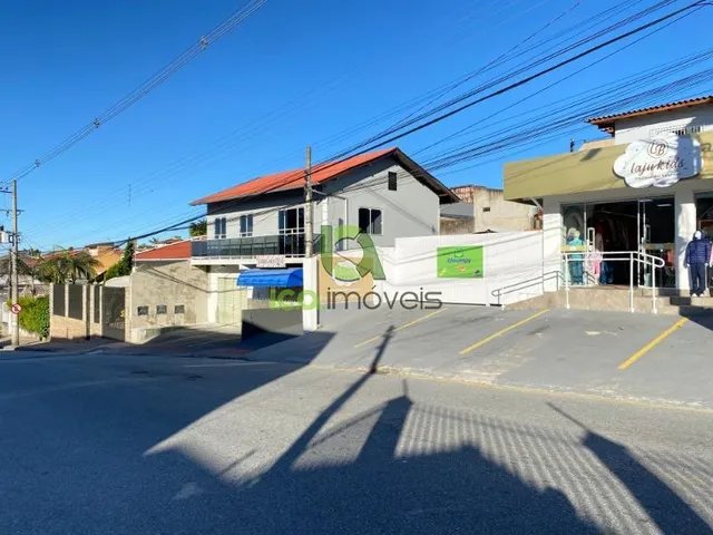 Imagem 8: Ótima Casa Residencial para Alugar de 3 Quartos na Serraria