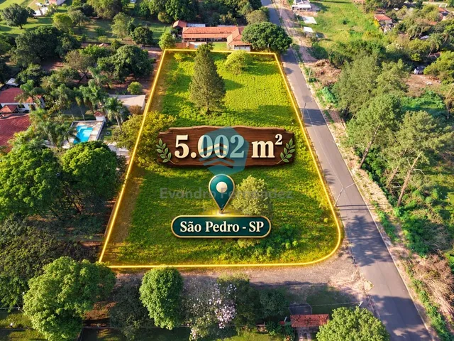 Imagem: Terreno de Esquina À Venda em São Pedro-Sp
