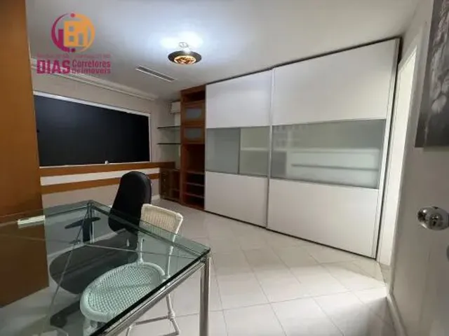 Imagem 9: Vendo de Porteira Fechada Casa Climatizada, Mobiliada com 380M2, 4 Suítes, Cinema, 6 Vagas - Piatã - Ssa/Ba