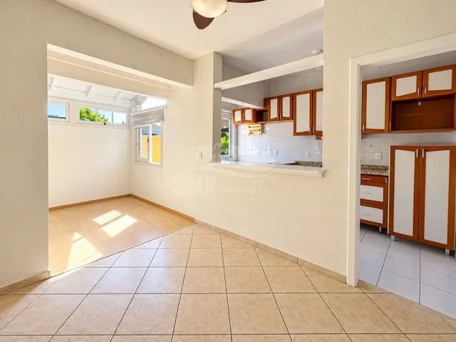 Imagem 14: Casa de 3 Quartos em Condomínio na Tristeza, Porto Alegre-Rs com 1 Suíte, 3 Banheiros e 170M² de Área
