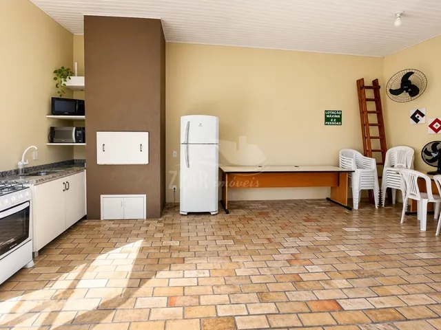 Imagem 4: Casa de 3 Quartos em Condomínio na Tristeza, Porto Alegre-Rs com 1 Suíte, 3 Banheiros e 170M² de Área