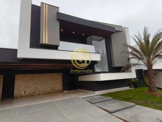 Imagem: Casa de Alto Padrão com 5 Suítes e Piscina