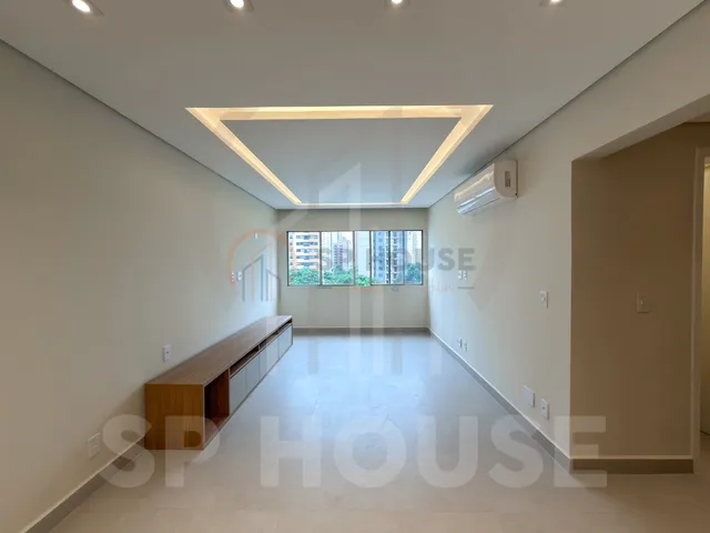 Imagem 9: Apartamento Reformado À Venda em Moema com 2 Suítes, 1 Vaga, 72M²