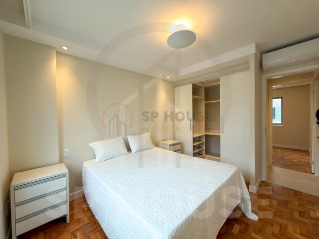 Imagem 15: Apartamento Reformado À Venda em Moema com 2 Suítes, 1 Vaga, 72M²