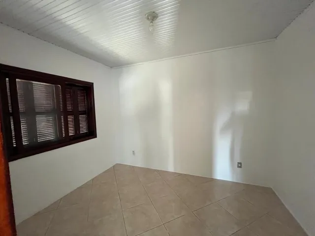 Imagem 4: Casa 02 Dormitórios · São José · Canoas