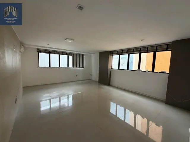 Imagem: Sala Comercial no Lgn Business Center