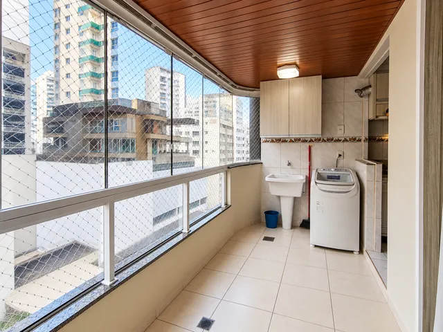 Imagem 6: Apartamento À Venda com 66M² por R$ 1.400.000,00