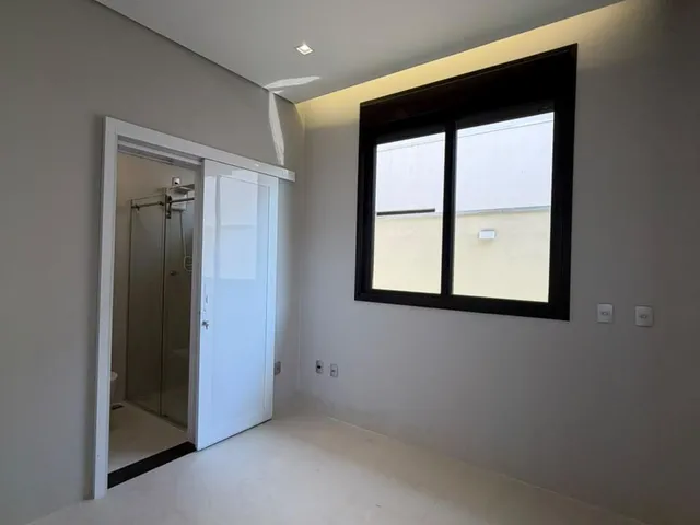 Imagem 8: Casa Térrea no Condomínio Belvedere II À Venda por R$ 1.700.000,00