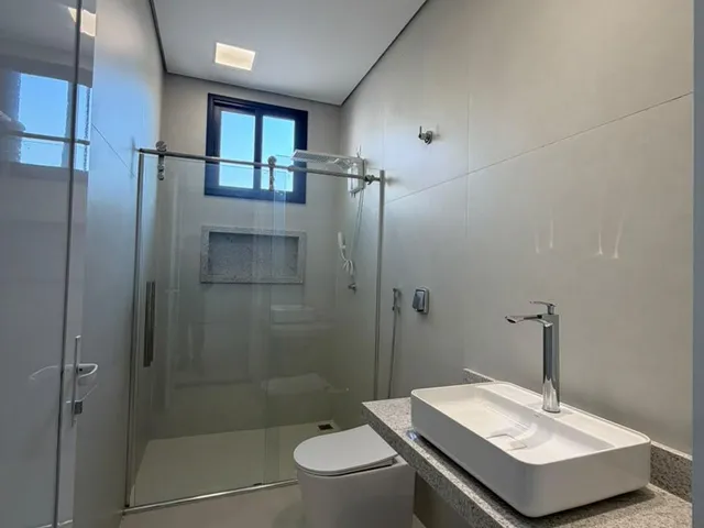 Imagem 15: Casa Térrea no Condomínio Belvedere II À Venda por R$ 1.700.000,00