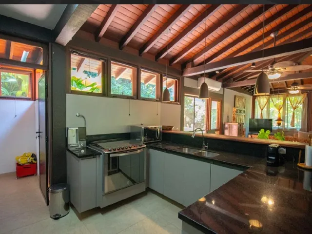 Imagem 7: Cambury - Casa a Venda com 4 Suítes, Cond. a 200 Metros da Praia (11) 9-9194-5074 Whatsapp. 24H