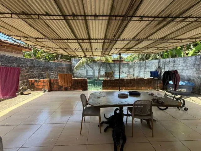 Imagem 3: Casa a Venda no Bairro do Varjão com 300M² de Área Terreno C/02 Quartos,01Wc, Quintal e Terraço