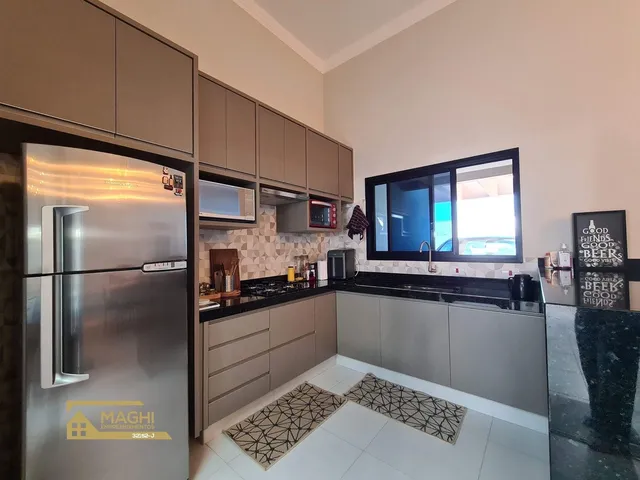 Imagem: Linda Casa com 03 Dormitórios no Condomínio