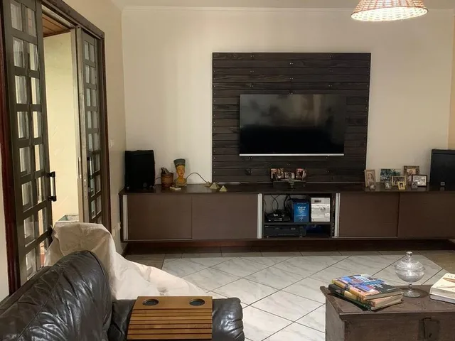 Imagem 10: Linda Casa com 04 Dormitórios e Suíte no Jardim Celani Salto Sp