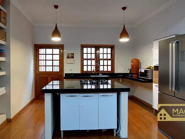 Imagem: Casa de 02 Dormitórios com Suíte e Quintal
