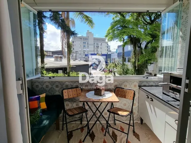 Imagem: Apartamento com 3 Dormitórios e Sacada