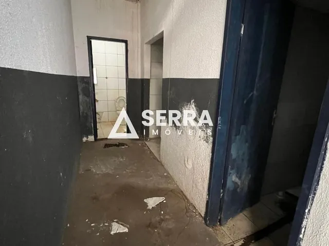 Imagem 2: Ogunjá | Galpão Comercial | 265M² | Área para Estacionamento
