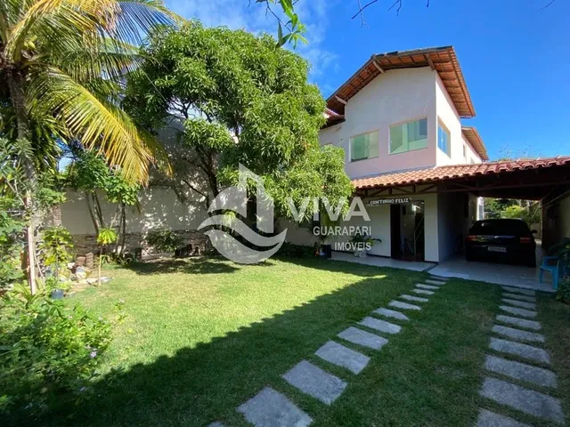 Imagem 3: Casa Duplex Composto por 10 Quartos Á Venda na Praia do Morro, Guarapari-Es