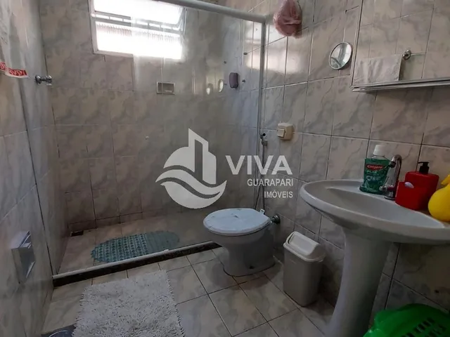 Imagem 4: Imperdível Casa À Venda na Praia do Morro, Guarapari-Es, com 3 Quartos, 1 Suíte, 3 Salas, 2 Banheiros, 4 Vagas e 432M²!