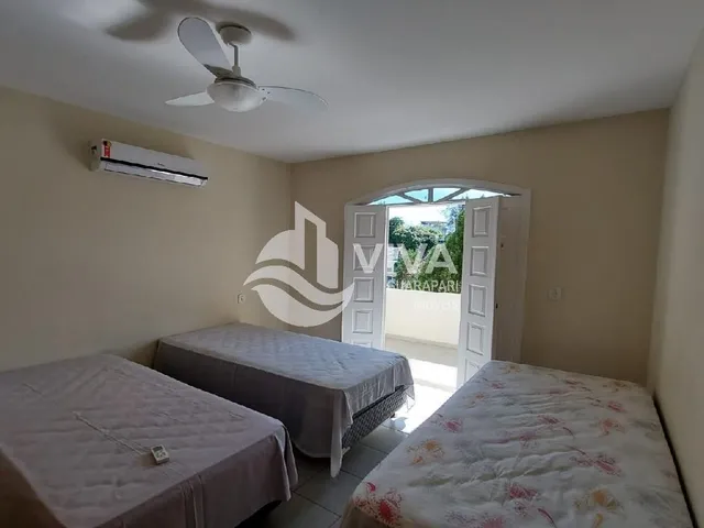 Imagem 10: Imperdível Casa À Venda na Praia do Morro, Guarapari-Es: 6 Quartos, 1 Suíte, 3 Salas, 4 Banheiros, 6 Vagas, 360M²!