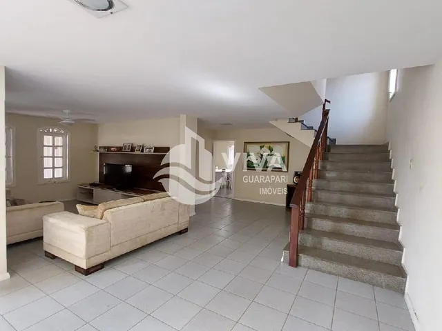 Imagem 5: Imperdível Casa À Venda na Praia do Morro, Guarapari-Es: 6 Quartos, 1 Suíte, 3 Salas, 4 Banheiros, 6 Vagas, 360M²!