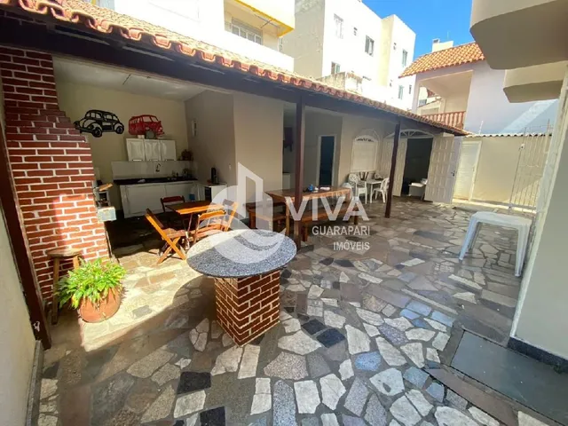Imagem 11: Imperdível Casa À Venda na Praia do Morro, Guarapari-Es: 6 Quartos, 1 Suíte, 3 Salas, 4 Banheiros, 6 Vagas, 360M²!