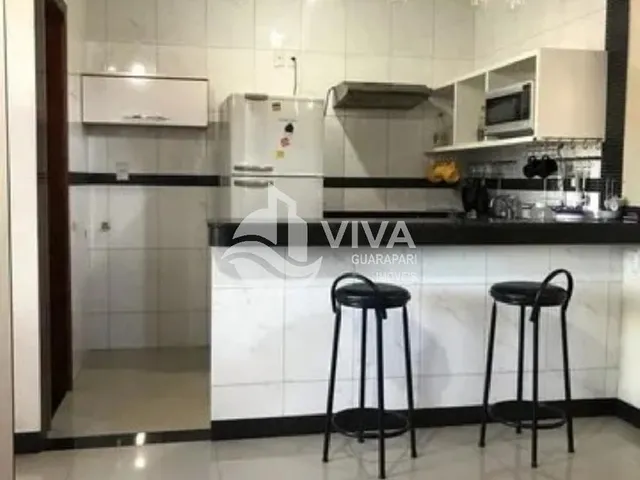 Imagem 11: Luxuosa Casa À Venda em Guarapari-Es, Praia do Morro: 5 Quartos, 5 Suítes, 2 Salas, 5 Banheiros, 2 Vagas, 200M²