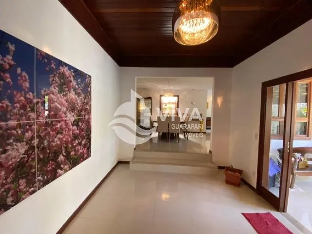 Imagem 13: Ampla Casa de Alto Padrão com 4 Suítes e 3 Vagas de Garagem na Nova Guarapari - Guarapari-Es